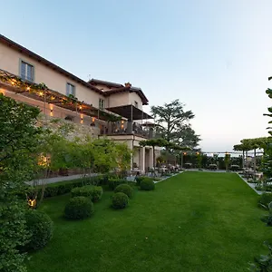 relais-san-vigilio-al-castello.italymilanhotels.net/